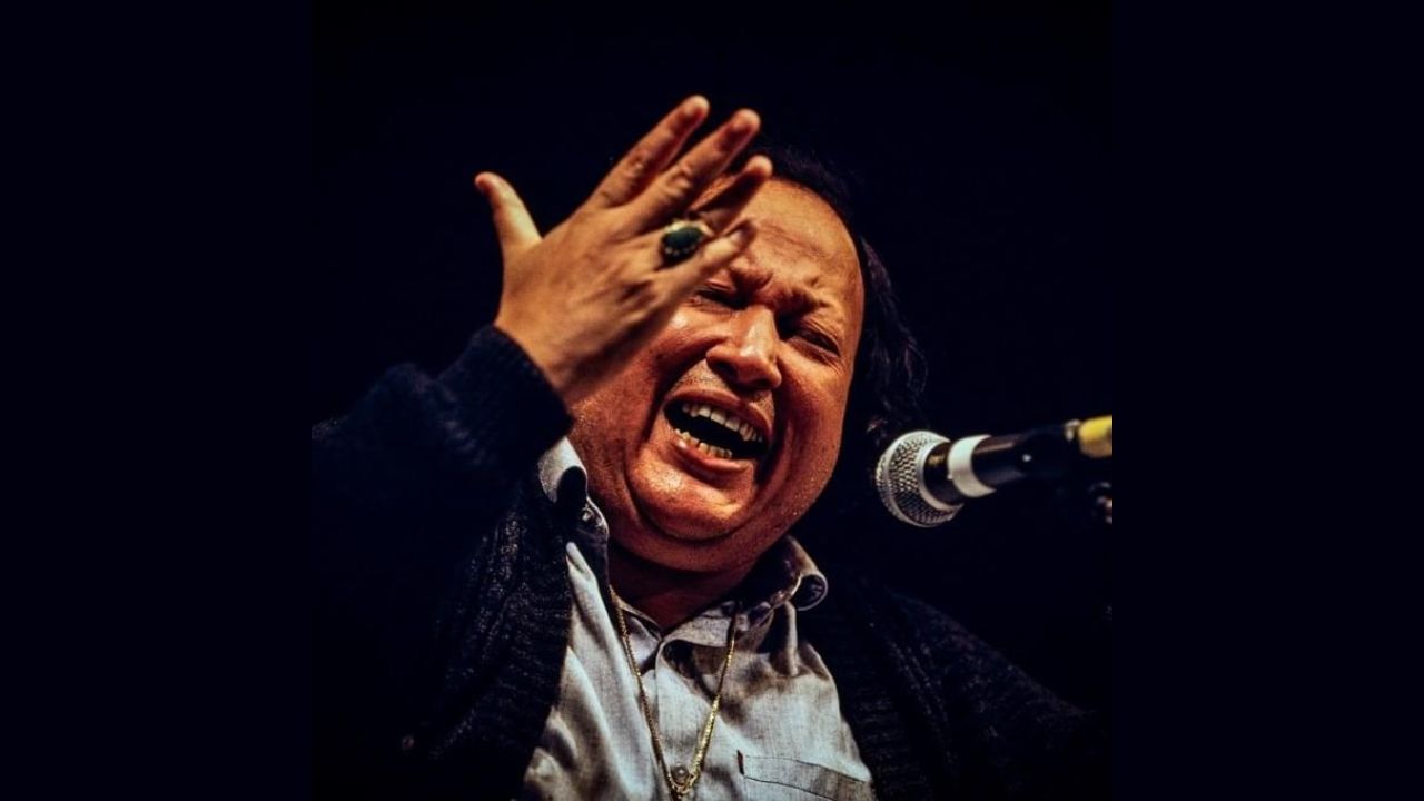 Nusrat Fateh Ali Khan Lyrics in Urdu / Hindi