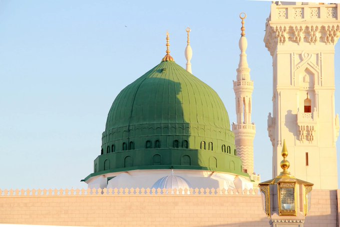 Arshe Haq Hai Musnade Rif’at Rasoolullah ﷺ Ki - (Naat Lyrics in Urdu)