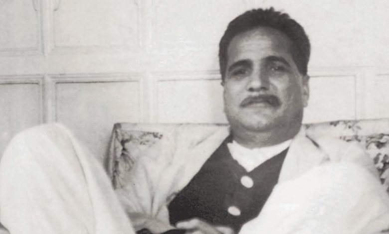 Allama Iqbal Poetry (Zarb-e-Kaleem)