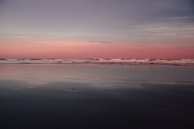 Tere Jaisa Mera Bhi Haal Tha - Aitbar Sajid