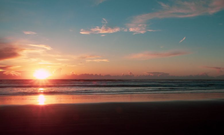 Shaam-E-Gham Jab Bikhar Gayi Ho Gi - Urdu Poetry